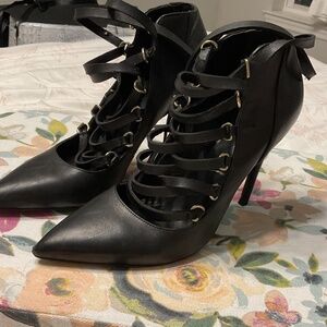 Aldo black tie front pointy toe stiletto pumps